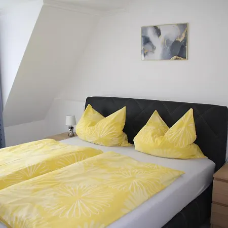 / Allebrodt Apartment
