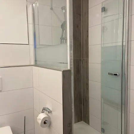 / Allebrodt Apartment