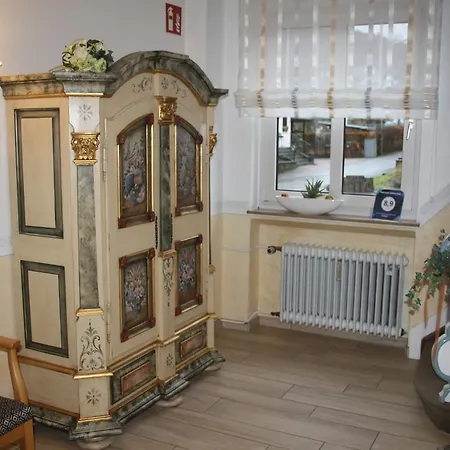 / Allebrodt Apartment Lennestadt