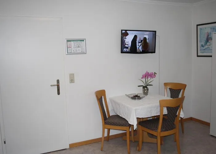 Apartman / Allebrodt