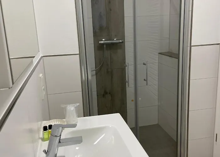 Apartman / Allebrodt